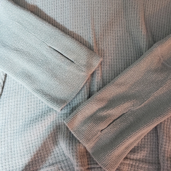 We The Free Malibu Thermal Oversized Shirt small - Picture 6 of 8